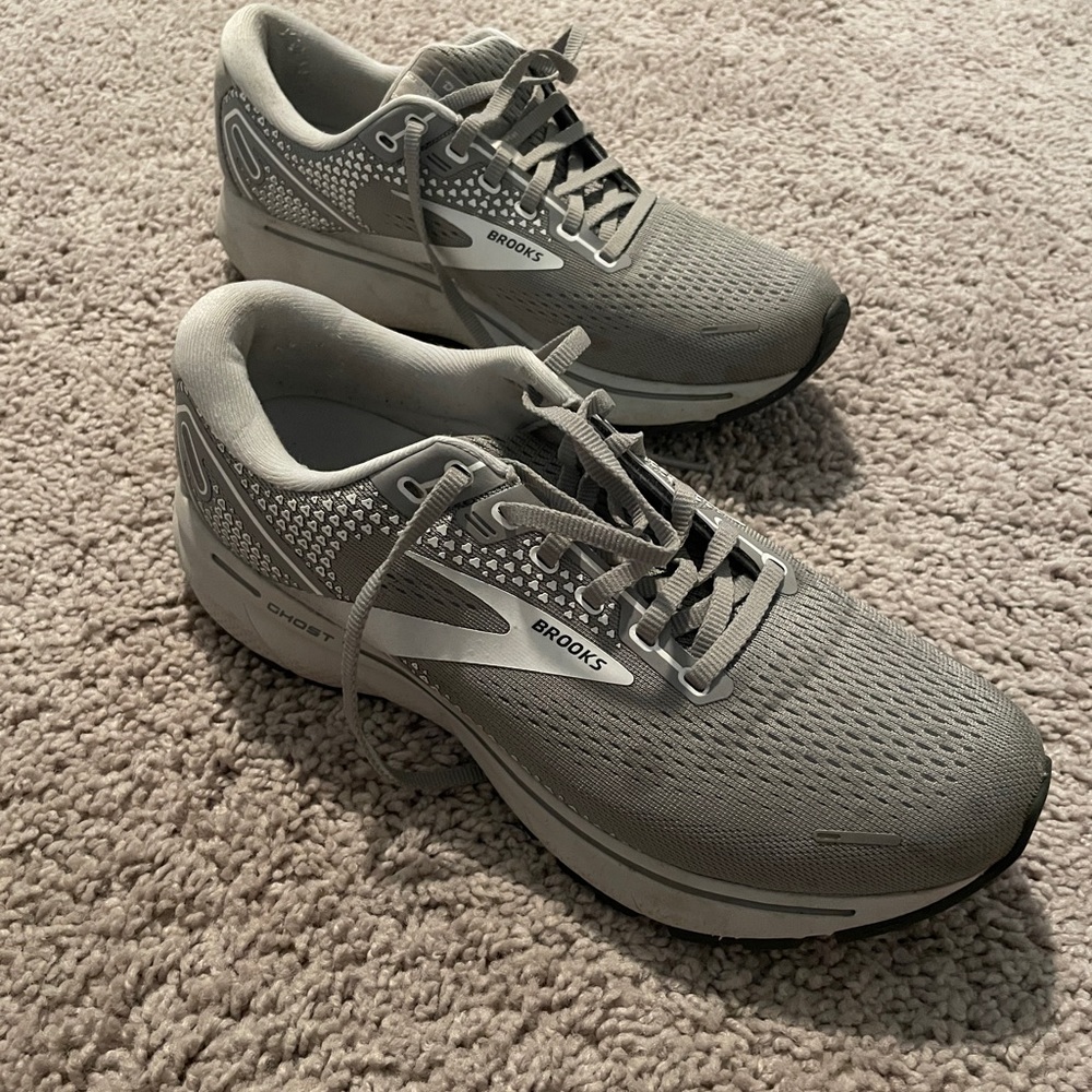 Brooks Ghost - image 1